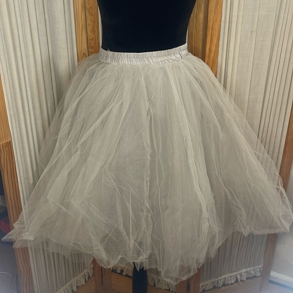 Dresses & Skirts - Women’s tutu skirt